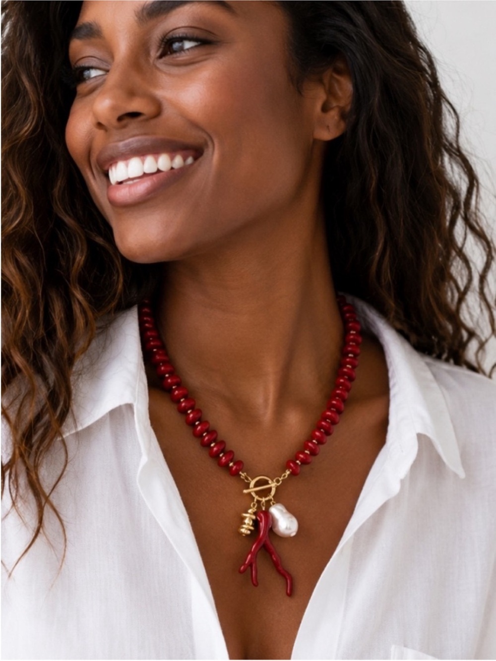 New! Coastal Colorful Red Beaded Coral Dopamine Necklace NWOT 3031